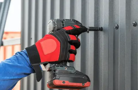 Travaux de zinguerie - Les Grandes-Ventes